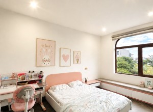 Mrs.PHI HOUSE