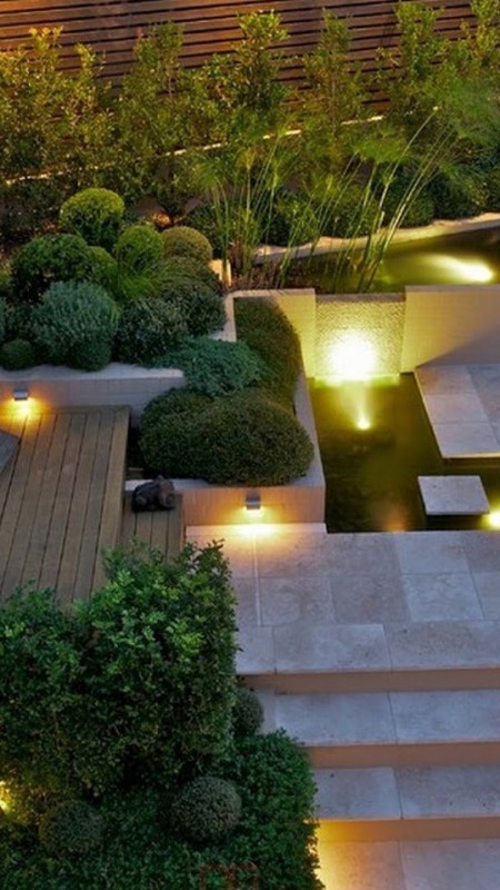 Sân vườn và WC theo phong cách cổ điển