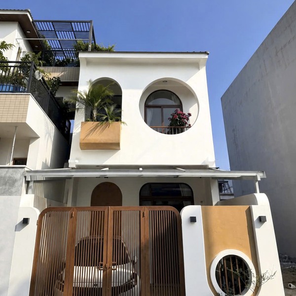 Mrs.PHI HOUSE